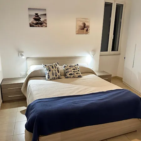 Seaview Apartment *